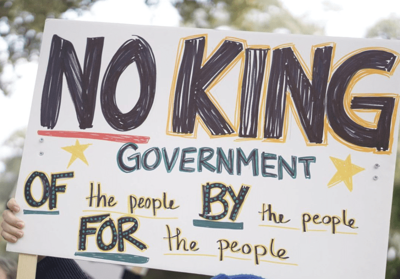 No_Kings_Sign_Making-Oct_2025